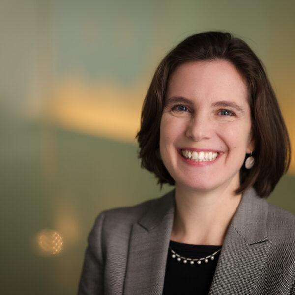 Dr. Elizabeth Selvin