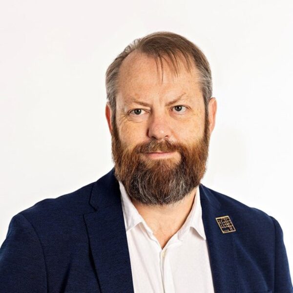 Prof. Timothy Skinner
